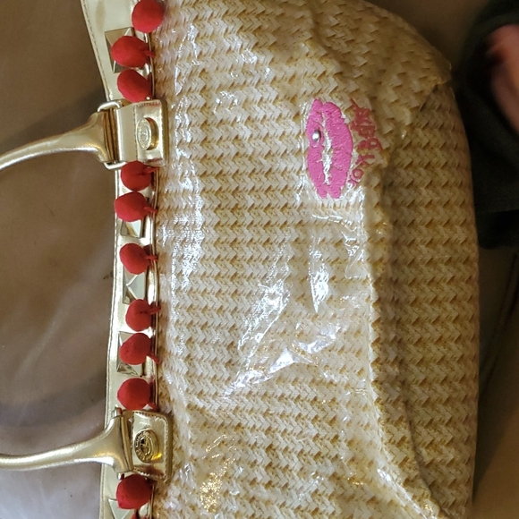 Beltsville Purse with pompoms - Picture 3 of 6